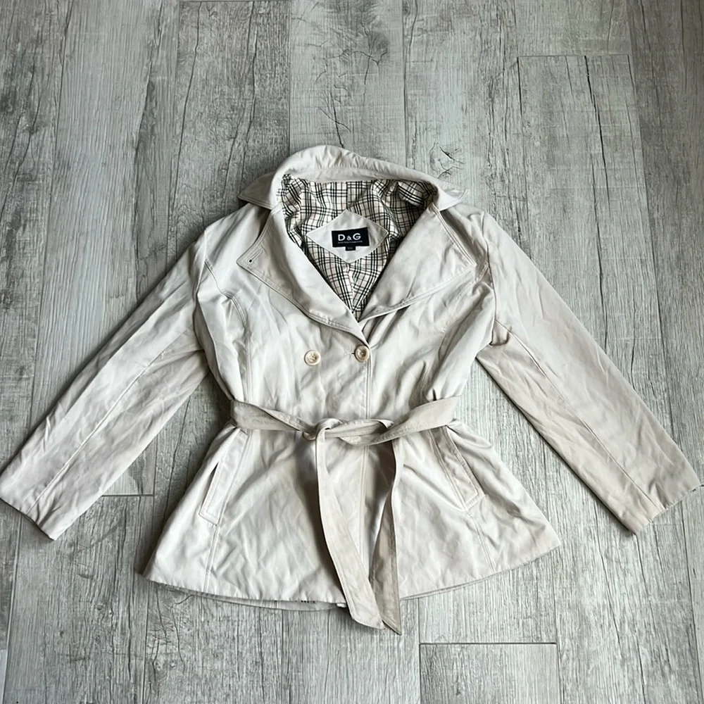 Dolce & Gabbana Cream Neutral Coat with‎ Waist Tie Size XXL